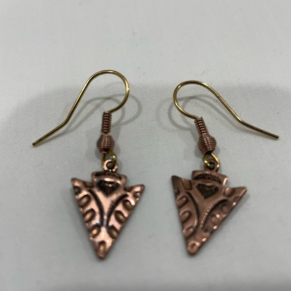 Copper arrow head earrings